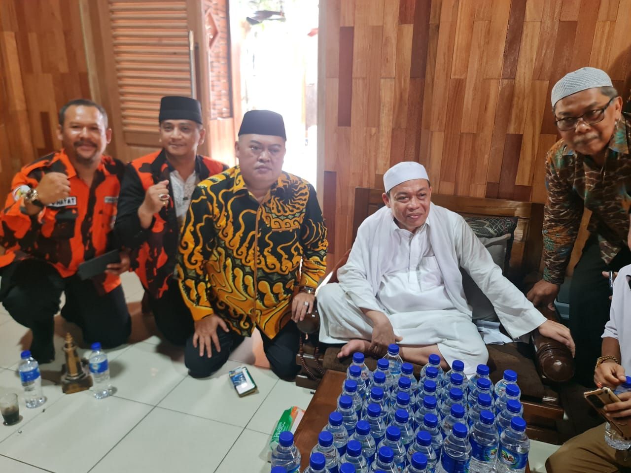 Nyalon Independen Bang Zul Minta Restu Kiai di Tangerang