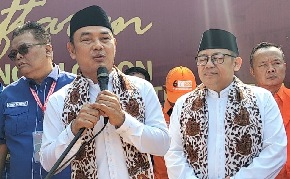 Lima Partai Pengusung Antarkan Mad Romli-Irvansyah Daftar ke KPU